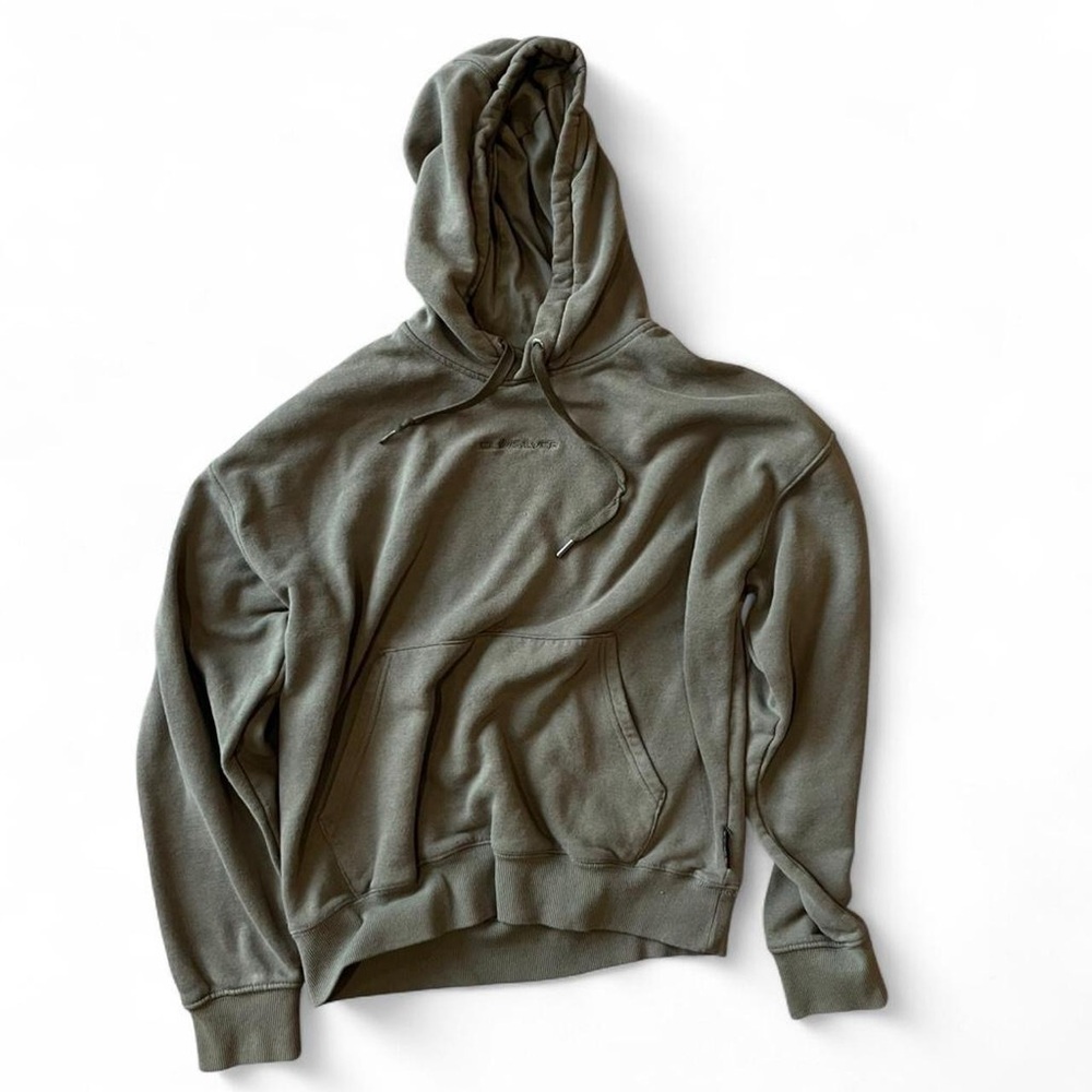 Quiksilver olive green hoodie 🌿